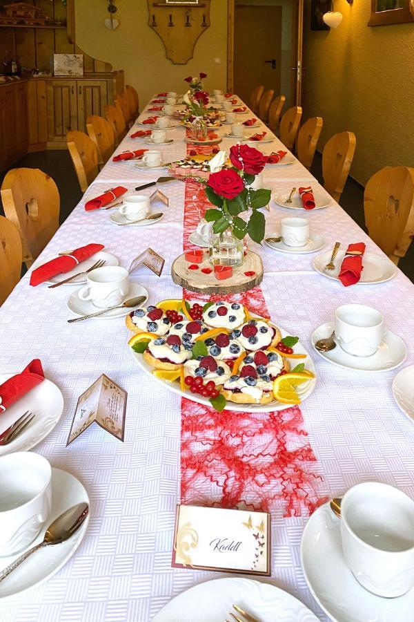 Gaststaette & Pension Waldquell Antonshohe Bagian luar foto