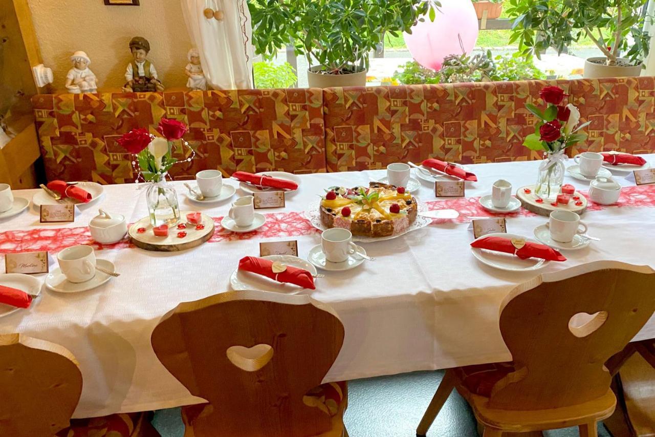 Gaststaette & Pension Waldquell Antonshohe Bagian luar foto