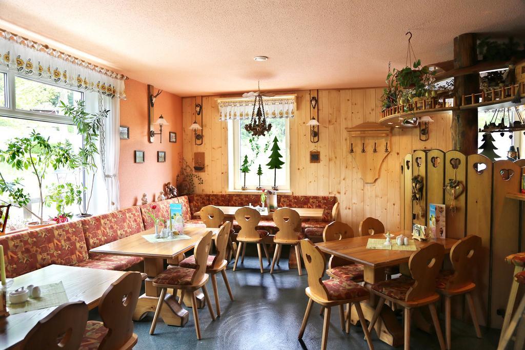 Gaststaette & Pension Waldquell Antonshohe Bagian luar foto