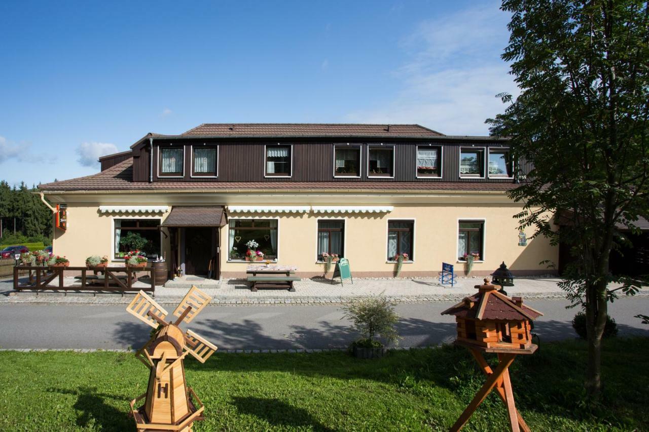 Gaststaette & Pension Waldquell Antonshohe Bagian luar foto